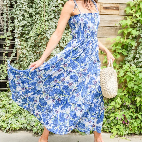 HAILEY & CO Blue White Purple & Green Floral Printed Smocked Tiered Maxi Dress L - Picture 13 of 13